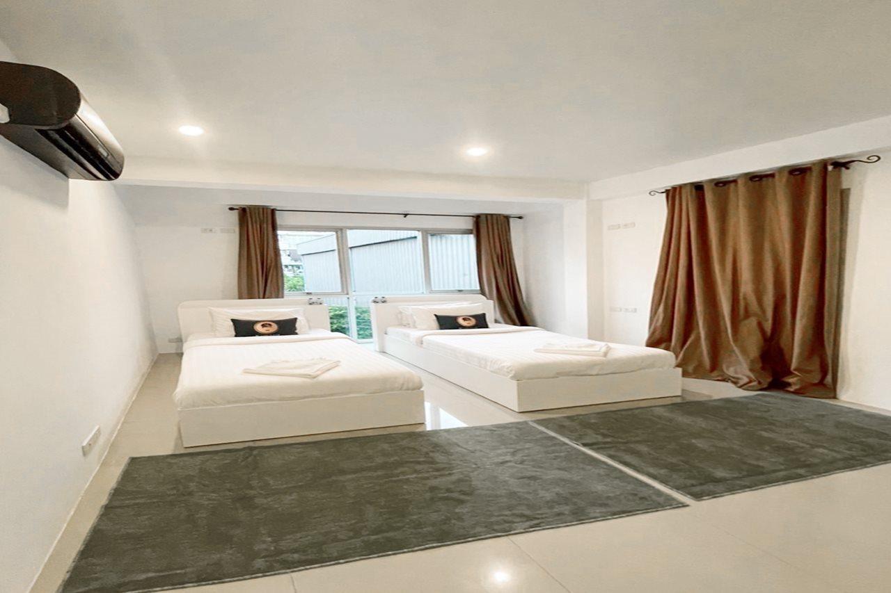 Roomquest Bangkok Sukhumvit 50 Exterior foto